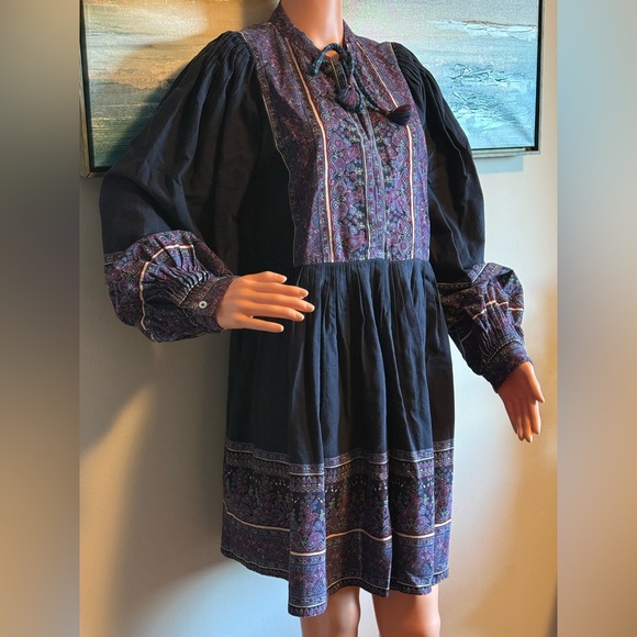 SEA Dress - Picture 3 of 10